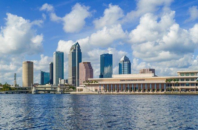 Explore Downtown Tampa: A Free Self-Guided Walking Tour