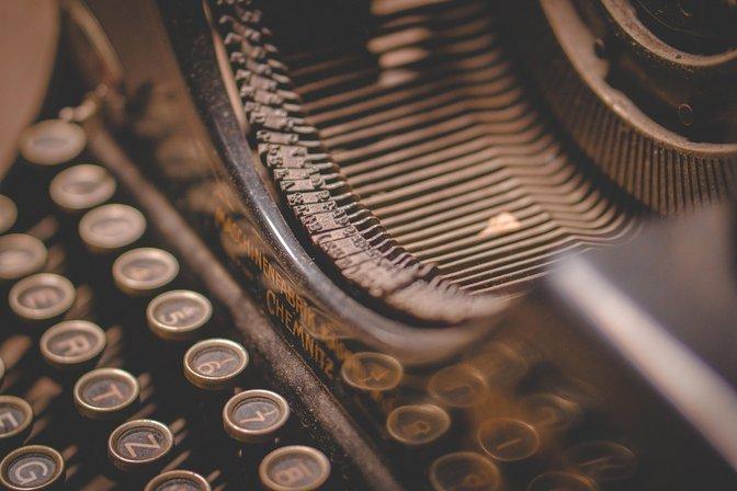 Typewriter 101: Discover the Art of Vintage Typing